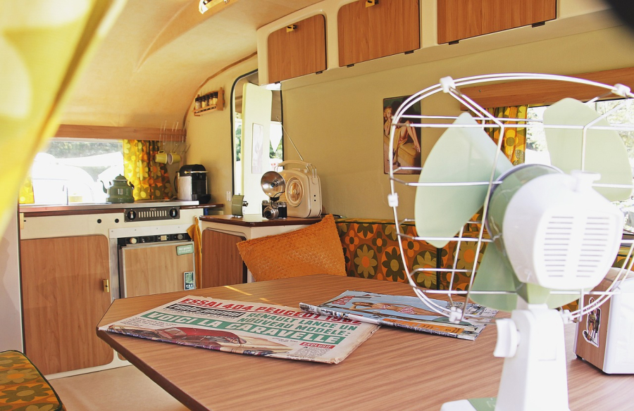 intérieur mobil home dans un camping Bergerac